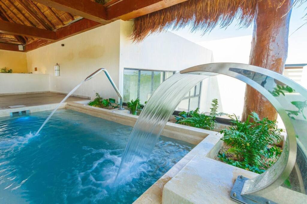 Fabulous 2bd, Rooftop Pool, Cinema, Sauna, Gym Apartment Tulum